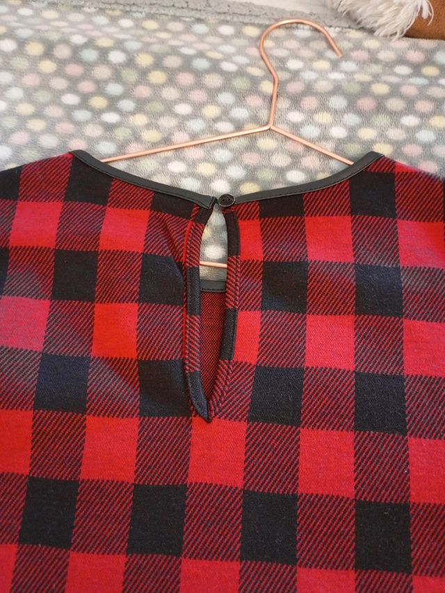 Vestido cuadros rojo y negro