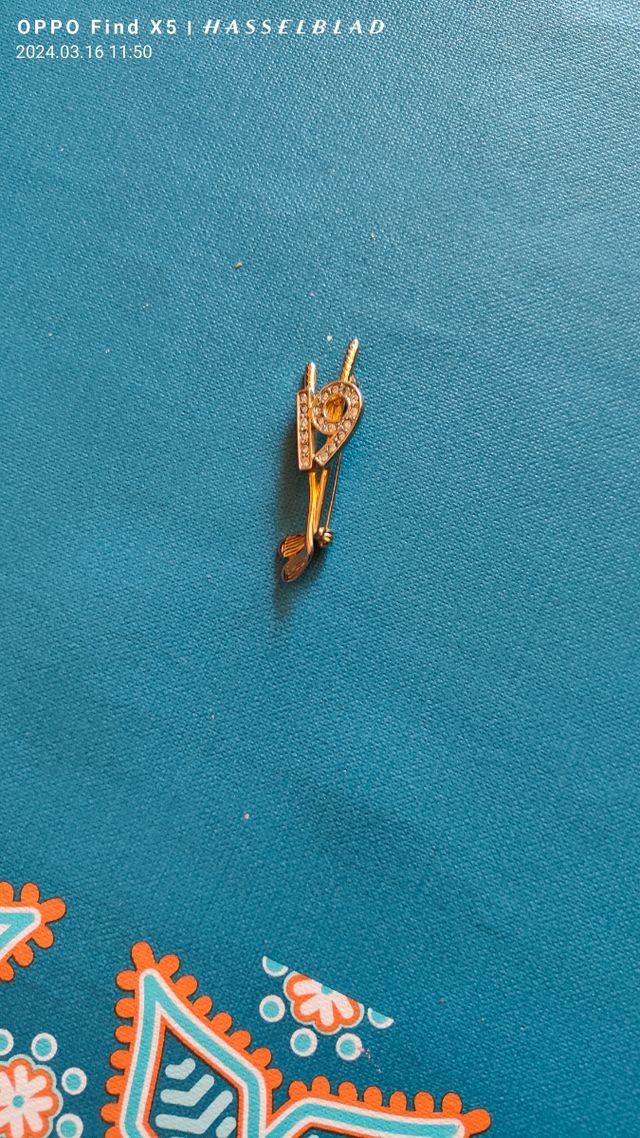 Pin palos de Golf bañado en oro con diamantes