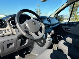 RENAULT TRAFIC 9 PLAZAS DOBLE PUERTA LATERAL