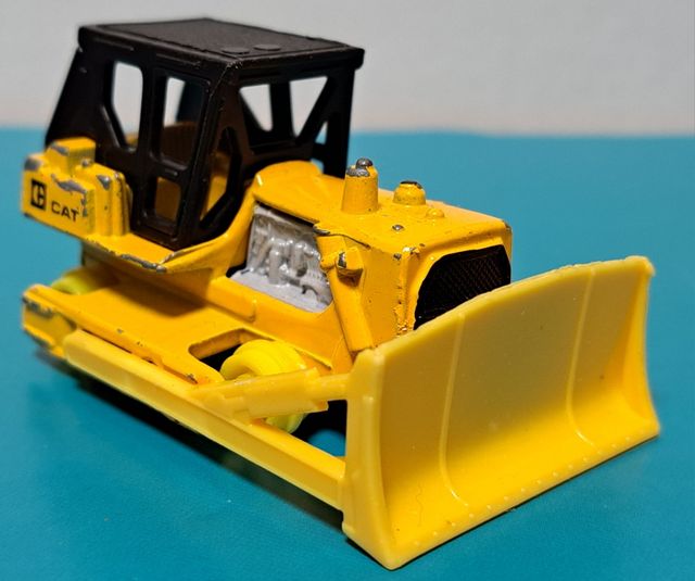 Bulldocer Matchbox