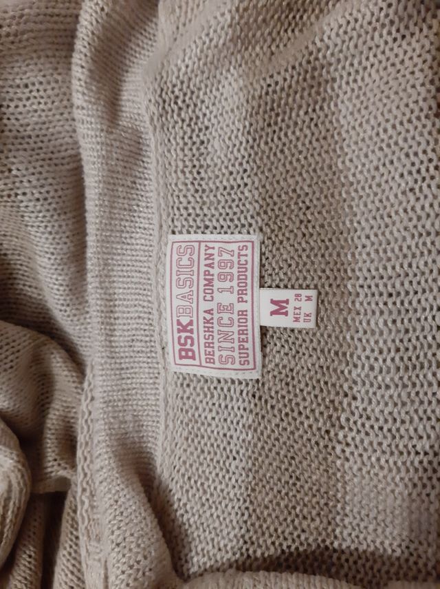 Camisola às riscas bege Bershka