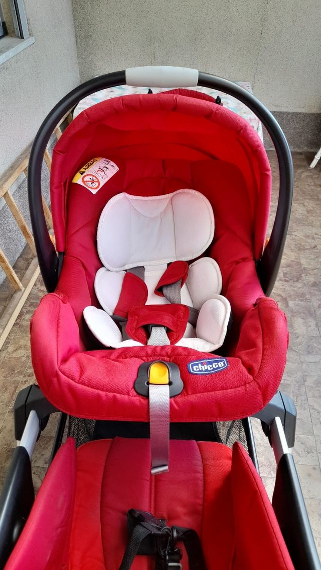 Passeggino gemellare Chicco leggere la descrizione