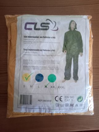 Fato impermeável XL