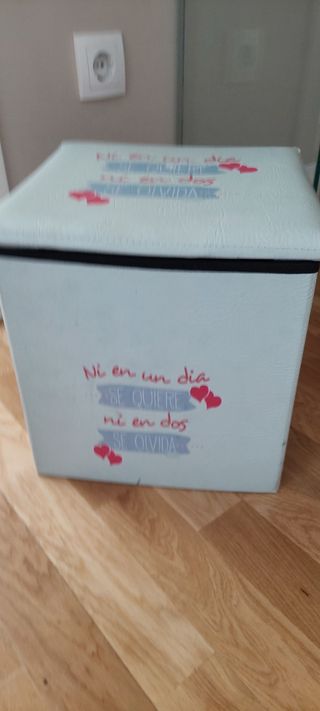 Sgabello portaoggetti pouf box