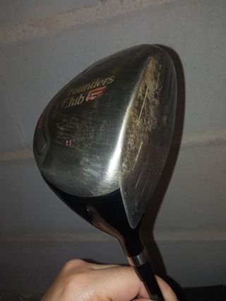 Palos y bolsa de golf