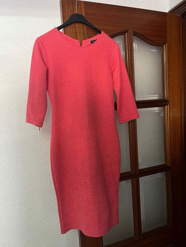 Vestido midi rosa