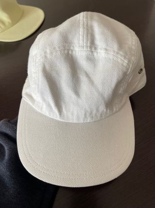 Gorra lacoste girolle 