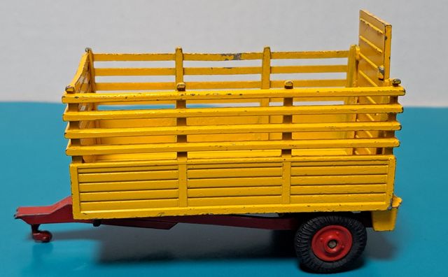 Remolque ganado Corgi Toys 1/43