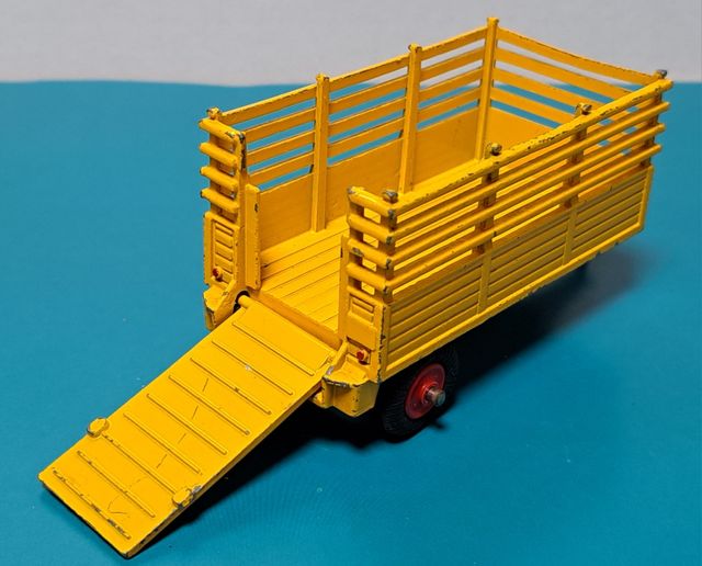 Remolque ganado Corgi Toys 1/43