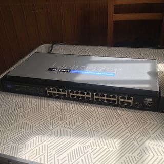 Switch Cisco Linksys SRW224G4 24 Puertos