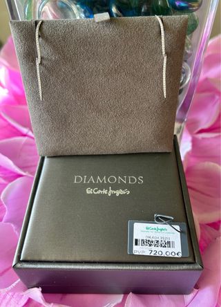Pendientes de oro blanco y brillantes