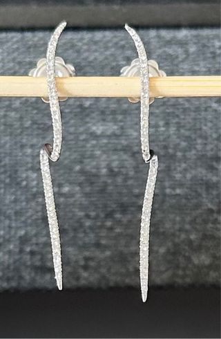 Pendientes de oro blanco y brillantes