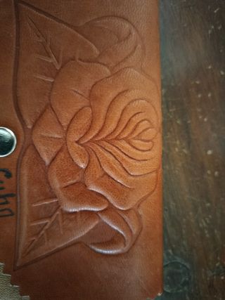 Portafoglio fatto a mano