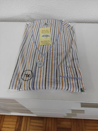 Pijama corto de caballero de tela nuevo 
