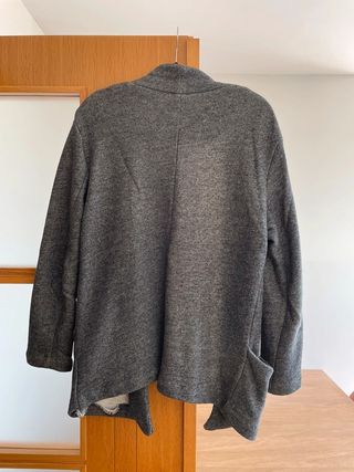 Chaqueta de punto Bershka