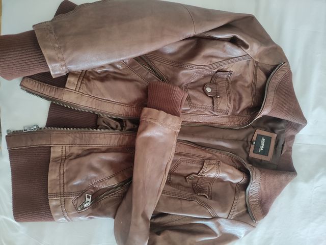 Cazadora piel Bershka