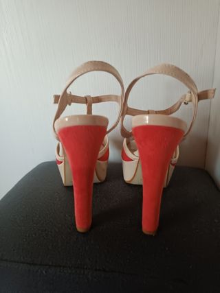 Sandalias tacón y plataforma 