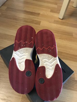 Zapatos Jordan max aura 2 