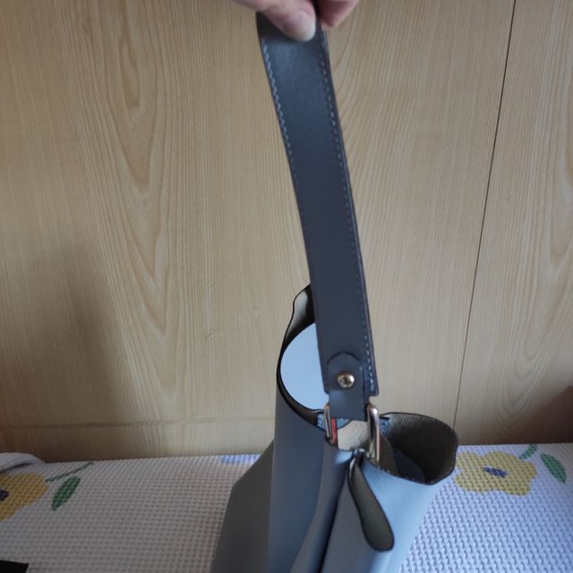 Borsa a spalla azzurro pastello/confett