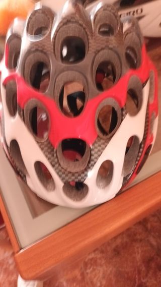 Casco de bici sin estrenar