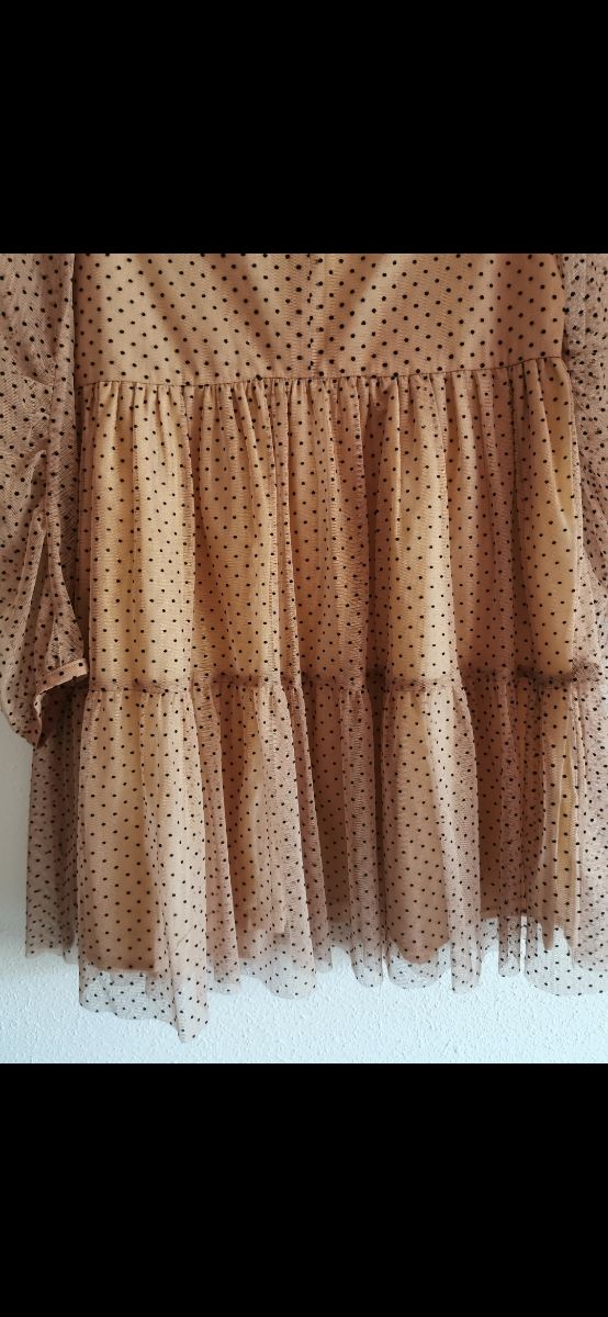 Vestido de niña talla 9 años de Zara.