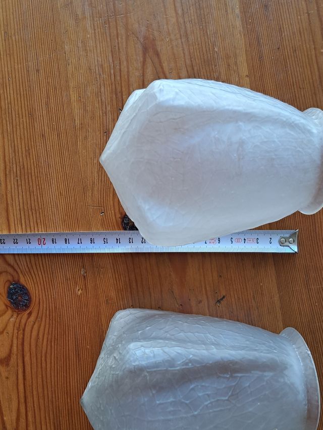 Tulipas modernistas antiguas 