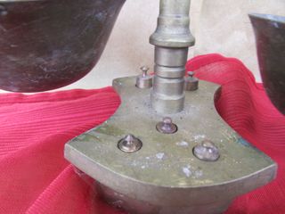 Balanza joyería  5 pesas 2 platos antigua