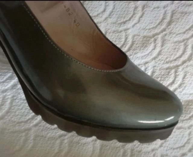 Zapatos de mujer marca Gadea