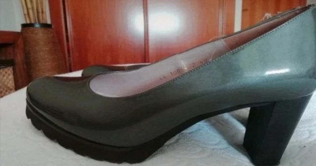 Zapatos de mujer marca Gadea