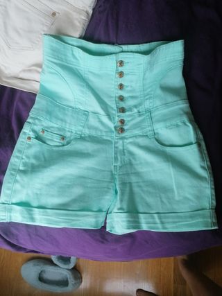 Pantalón corto short