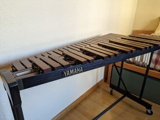 XILÓFONO YAMAHA YX-135