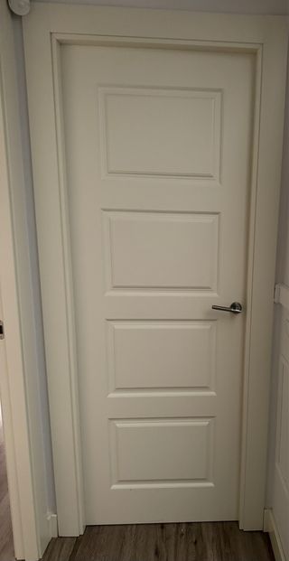 6 Puertas de madera blancas, 135 cada una 