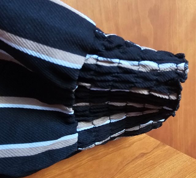 Blusa New Collection Nera a Righe Nuova