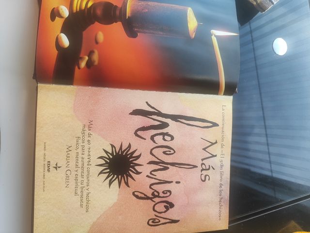 Libro Más Hechizos