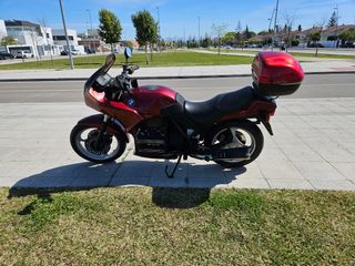 Motocicleta BMW K75 S