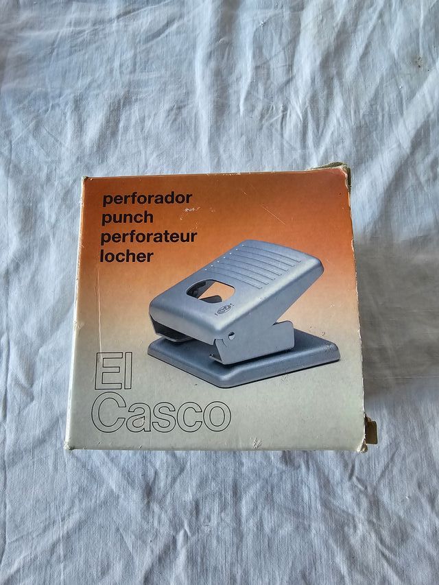 Taladro el casco M-220, NUEVO