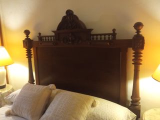 Cama antigua madera