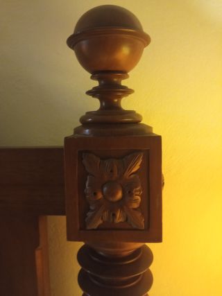 Cama antigua madera