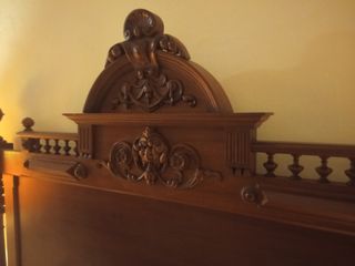 Cama antigua madera