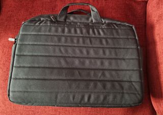 Funda de portátil negra