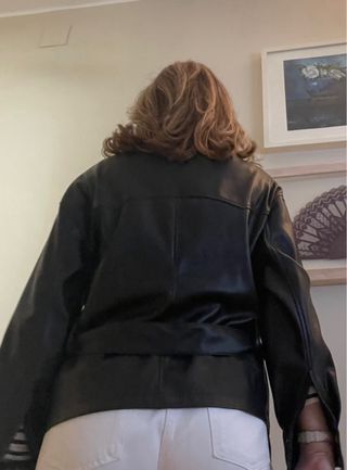 Chaqueta negra poliuretano