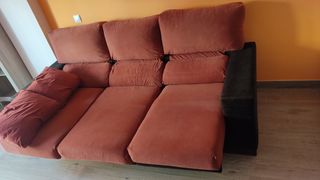 Sofá de tres plazas