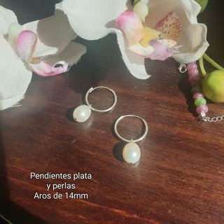 Bonitos pendientes plata y perlas, nuevo