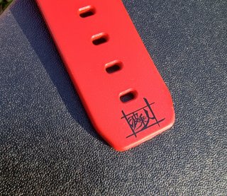 Casio G-shock DW-5600GF rojo metalizado