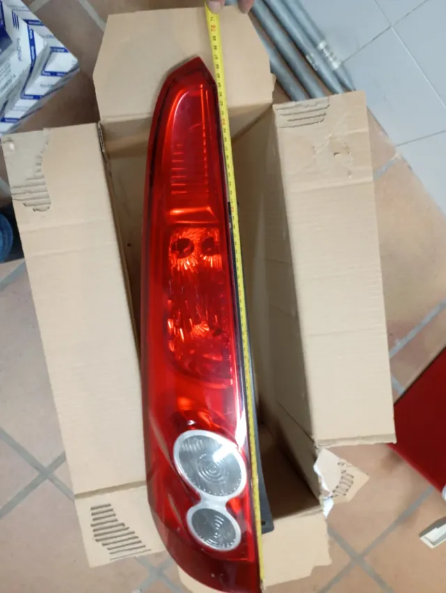 Piloto ford fiesta 2006