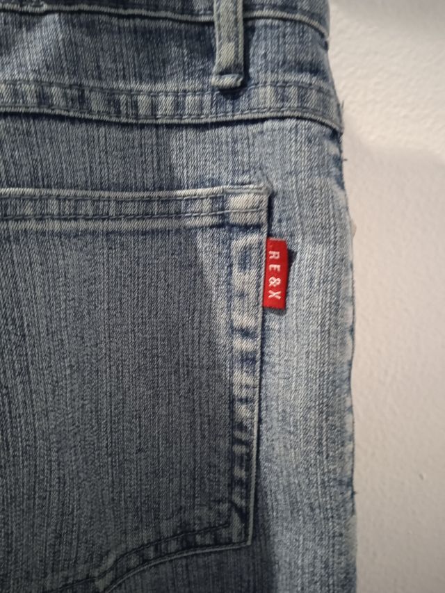 Vaqueros bermudas elásticos