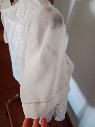 Blusa blanca señora vintage estampada