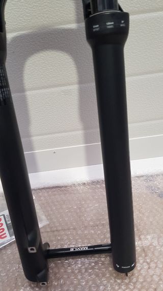 HORQUILLA AIRE PARA BICI ROCKSHOX JUDY SILVER 120.