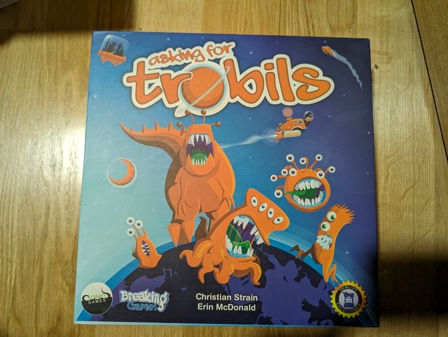 Juego asking for trobils
