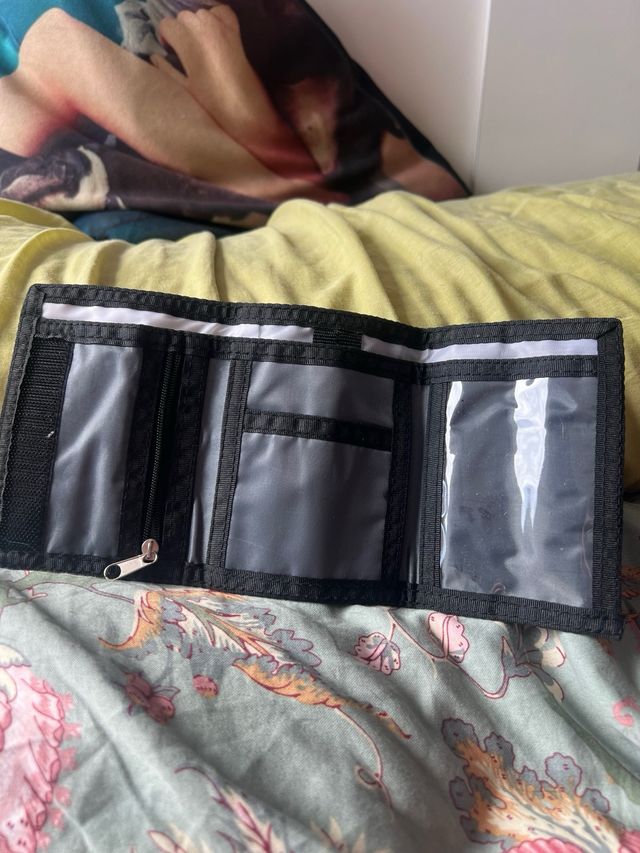 Cartera del real madrid nueva